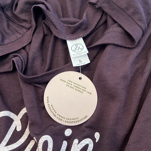 AUGUST INK Purple Livin’ The Dream Graphic Loose Fit Tee | small - Picture 6 of 7